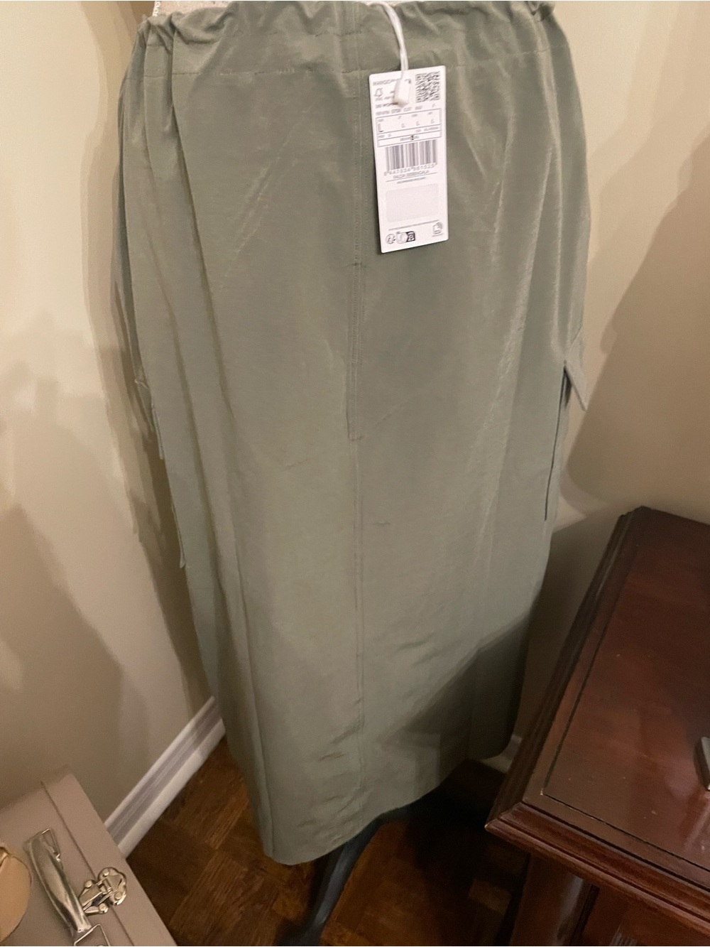 Olive Green Midi Skirt with Elastic Waist